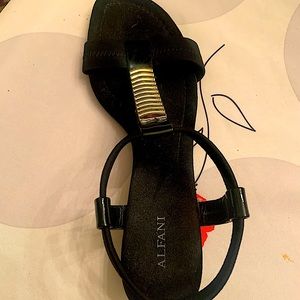 Black and gold wedges